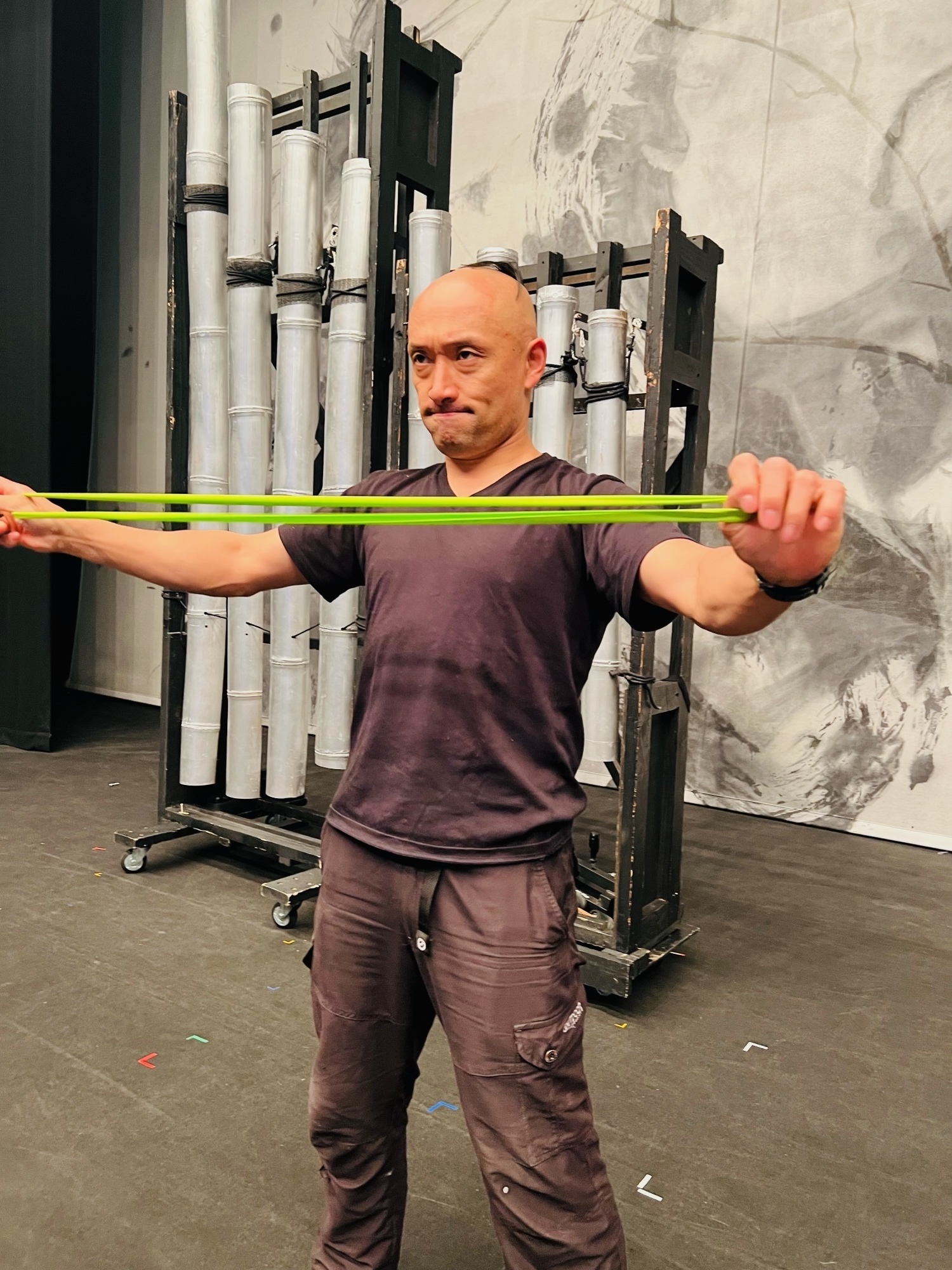 何してんすかぁ！？