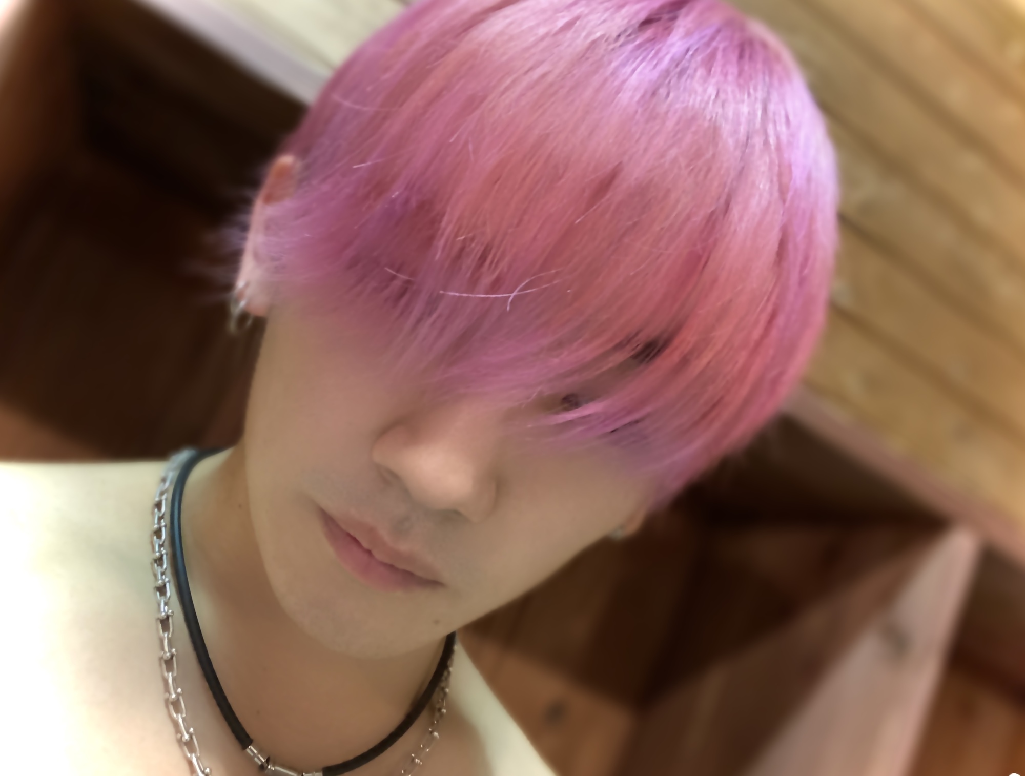 髪