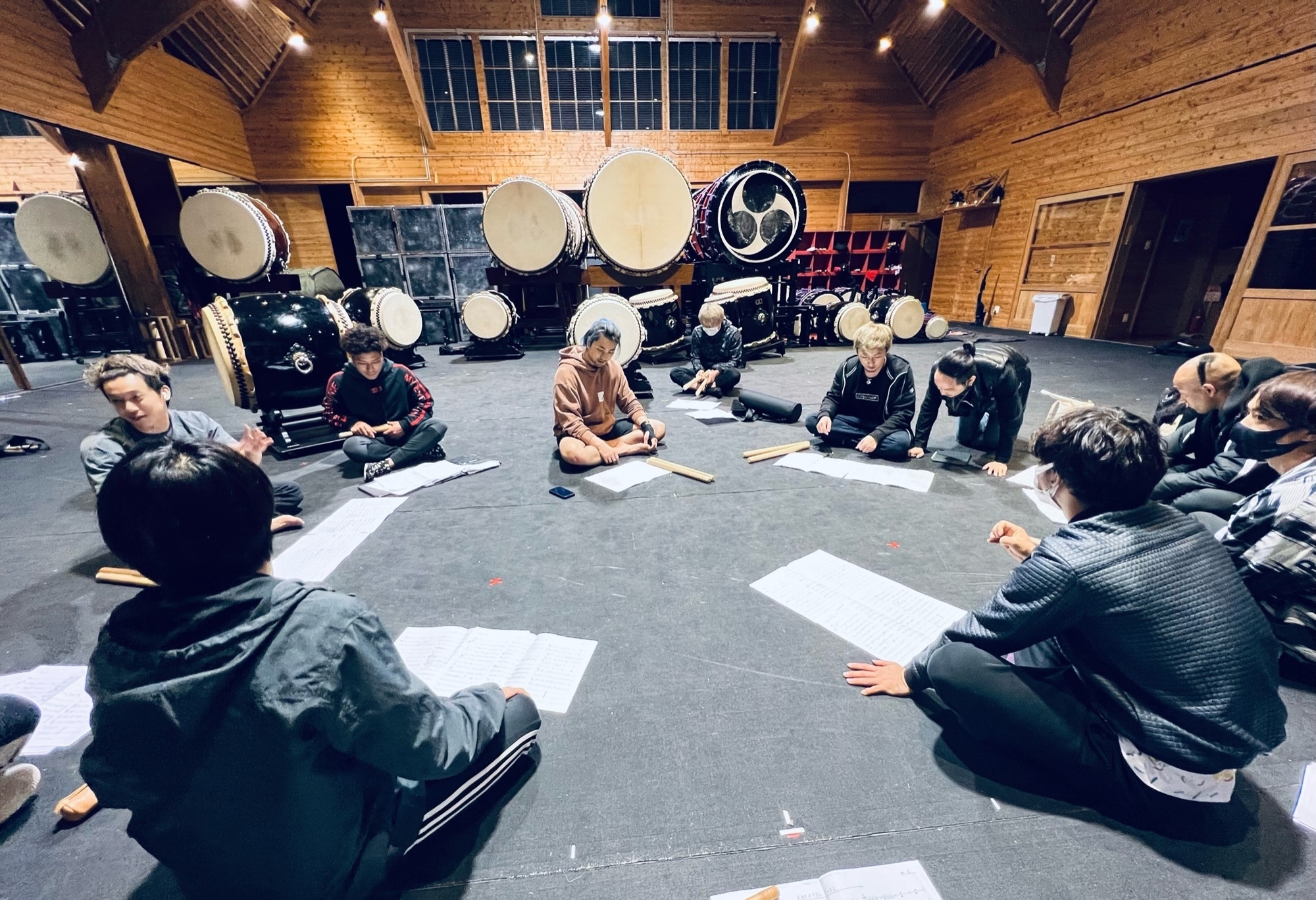 さぁさぁさぁさぁ！！