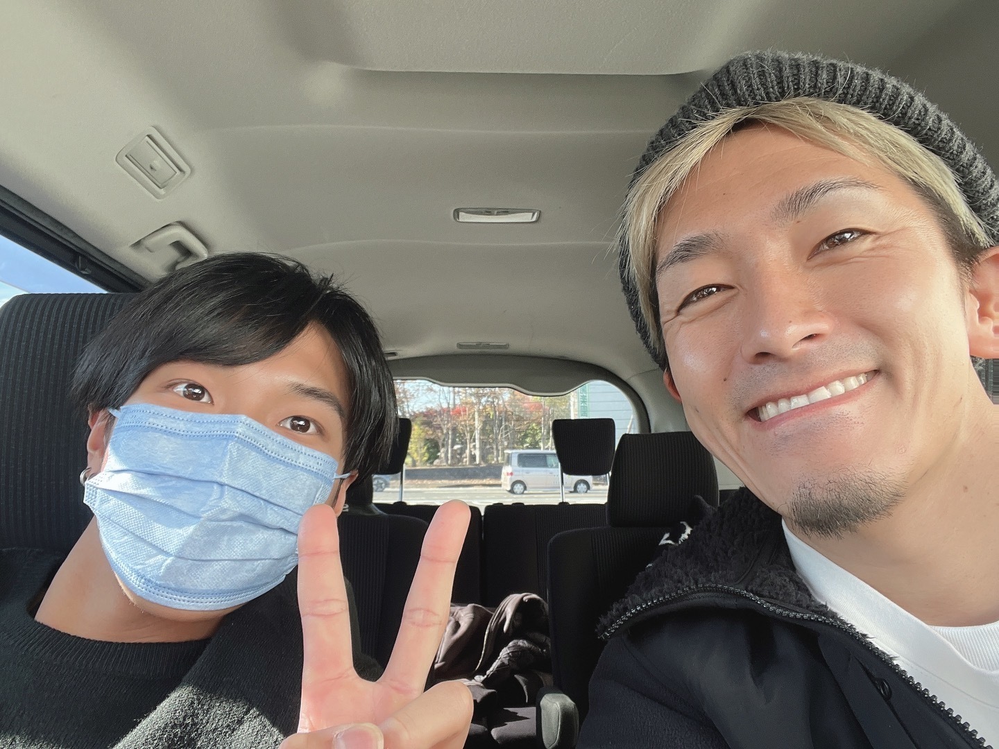 今日のおとなりは…