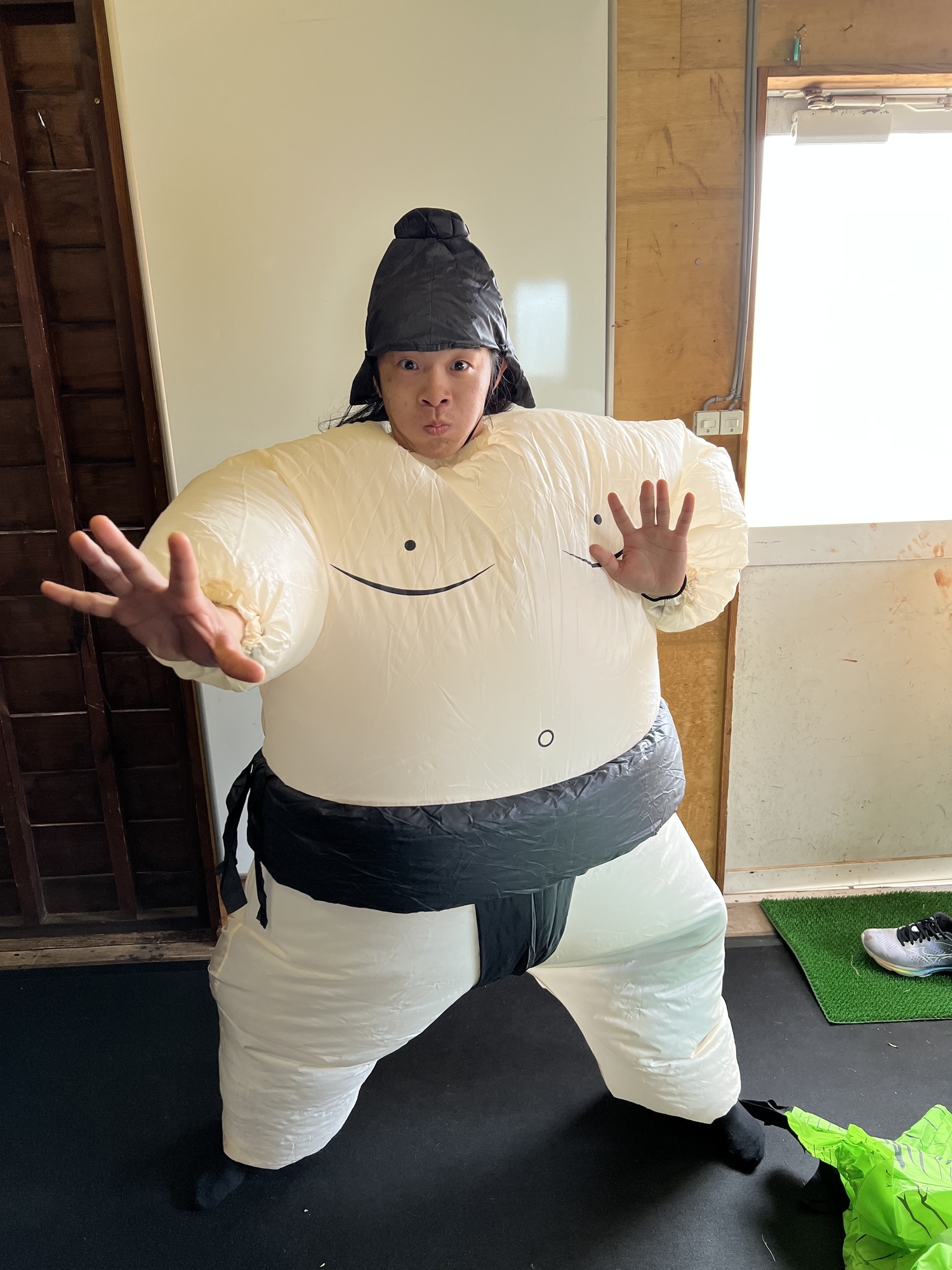 ばたんきゅー