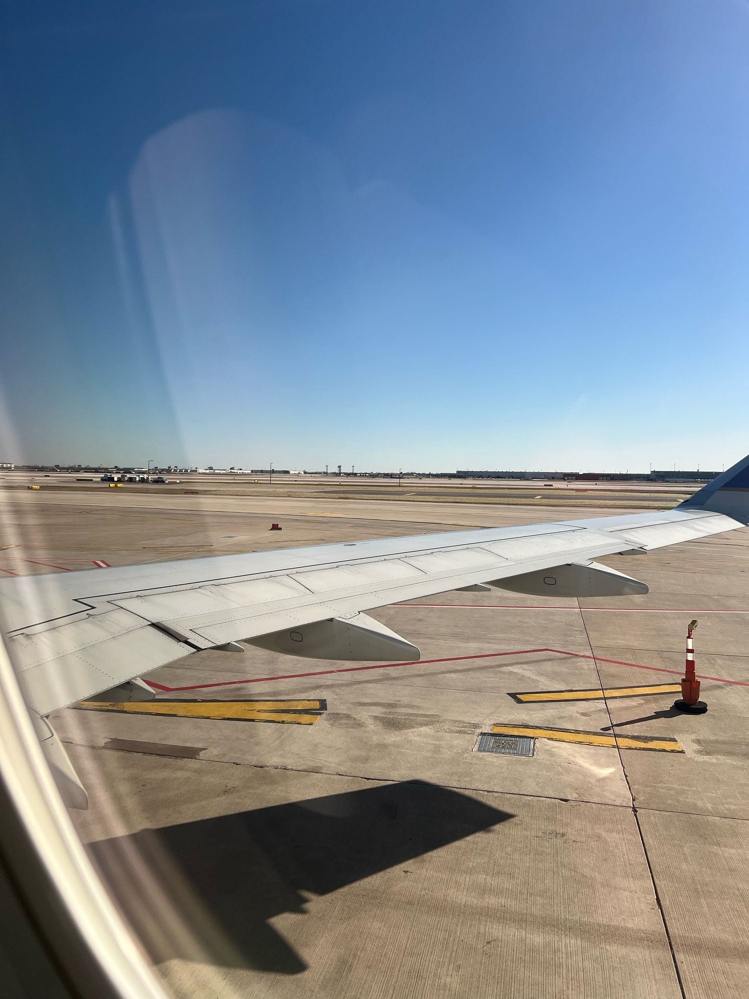 ✈️