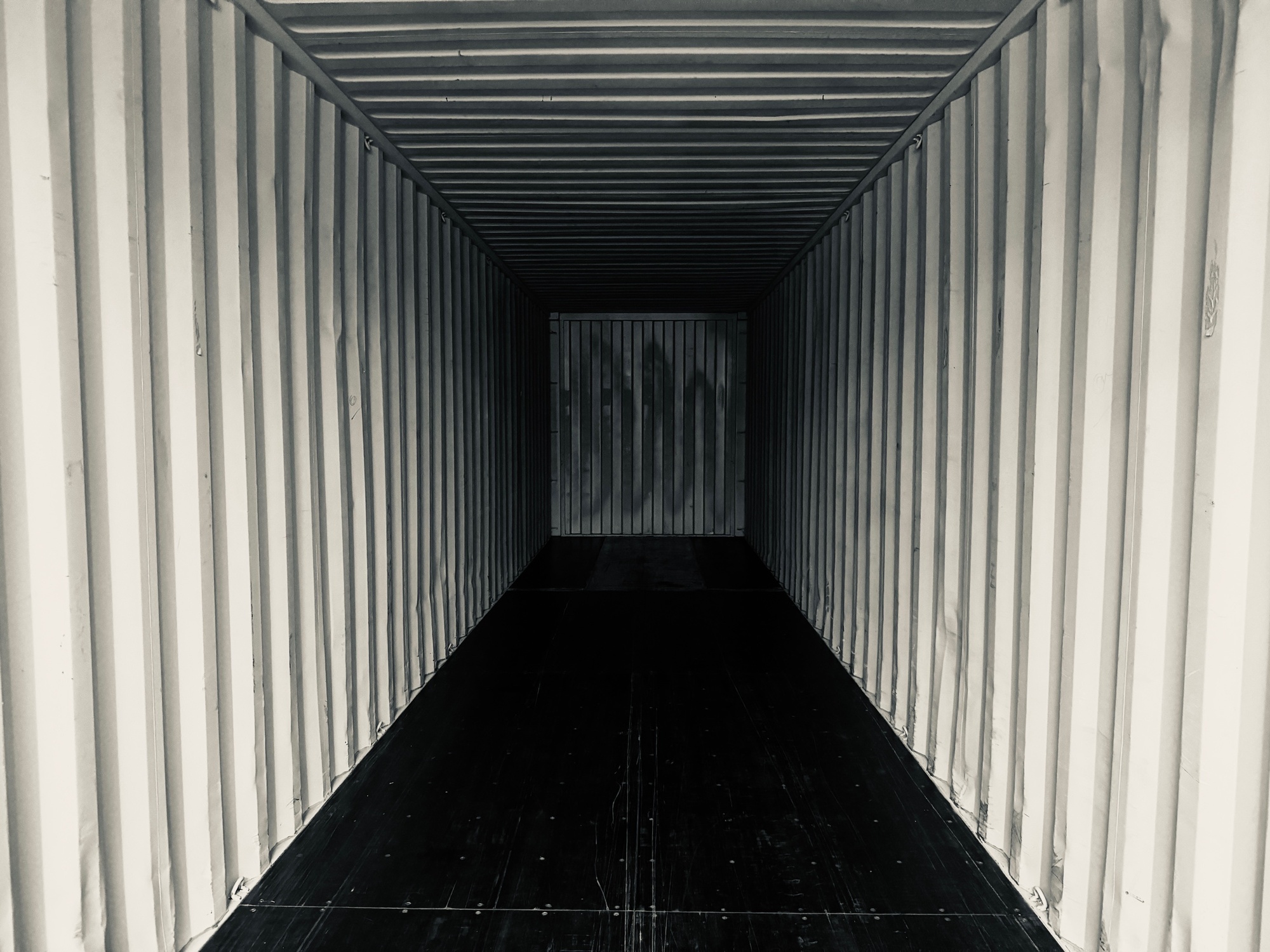 ★★★