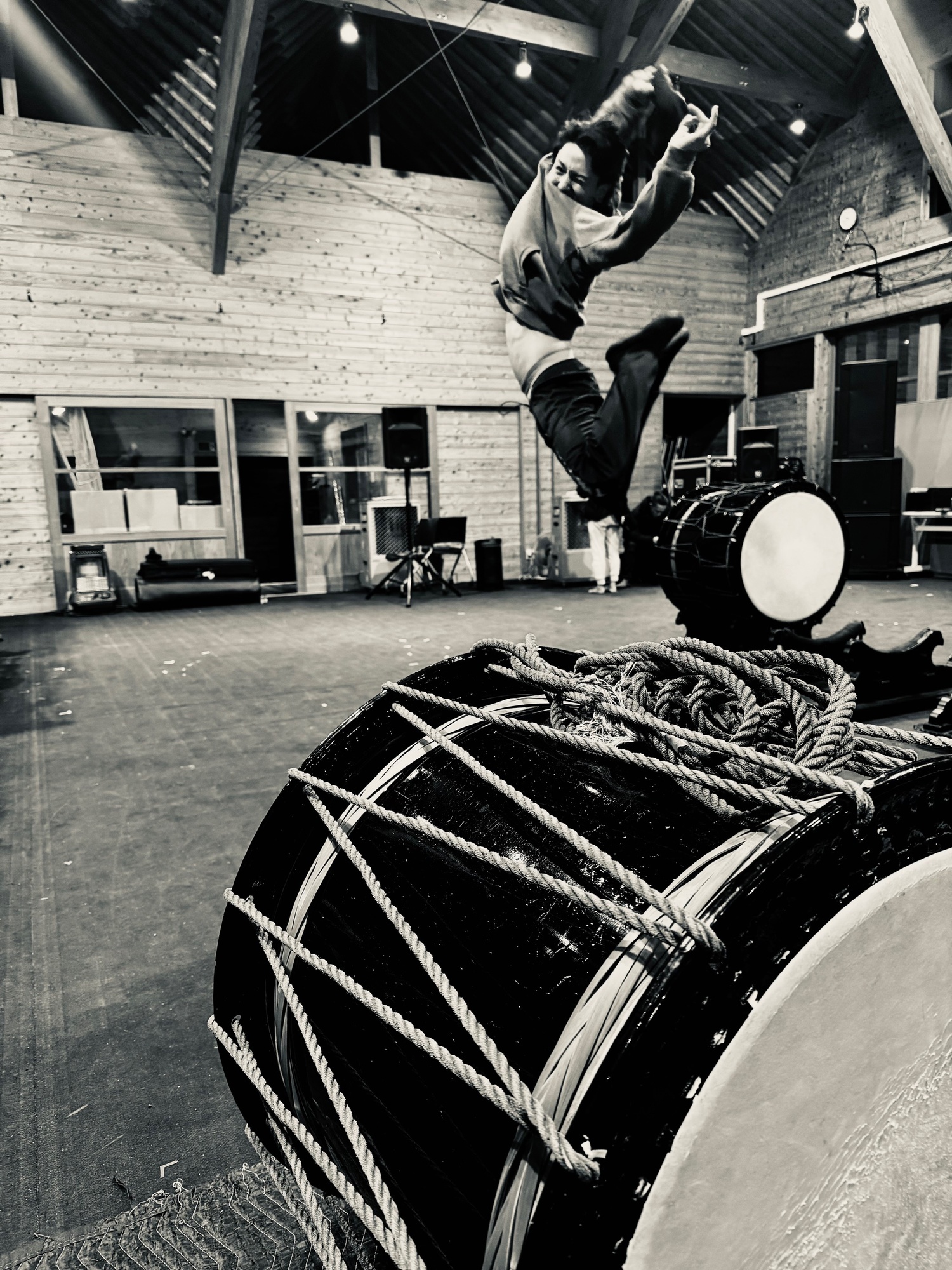 JUMP