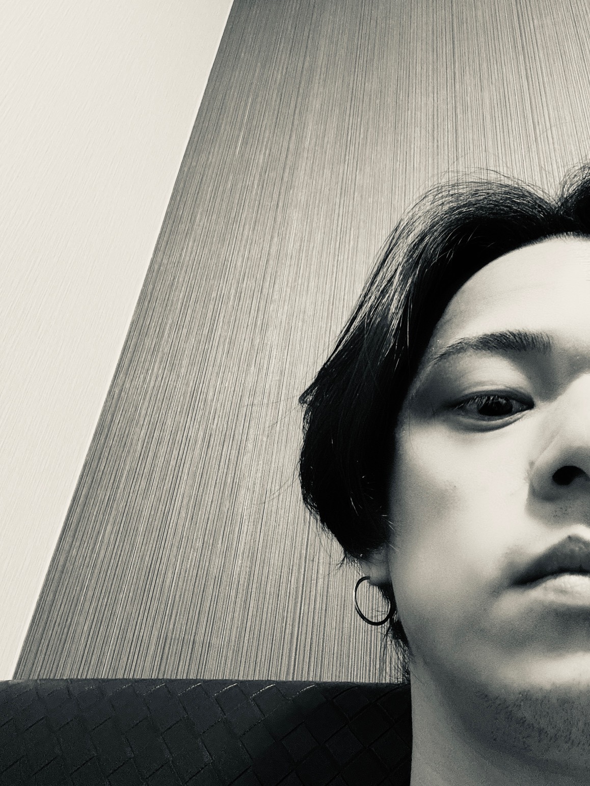 ★★★