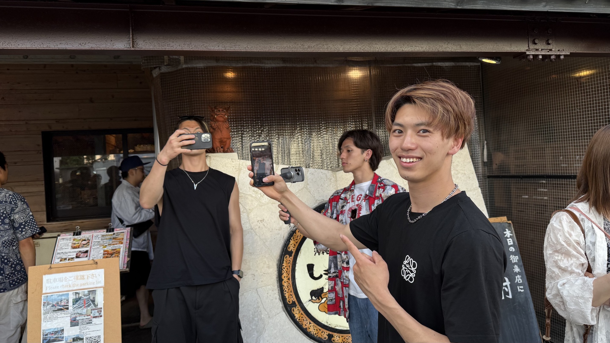 #撮ってる人を撮ってる人を撮ってるひと