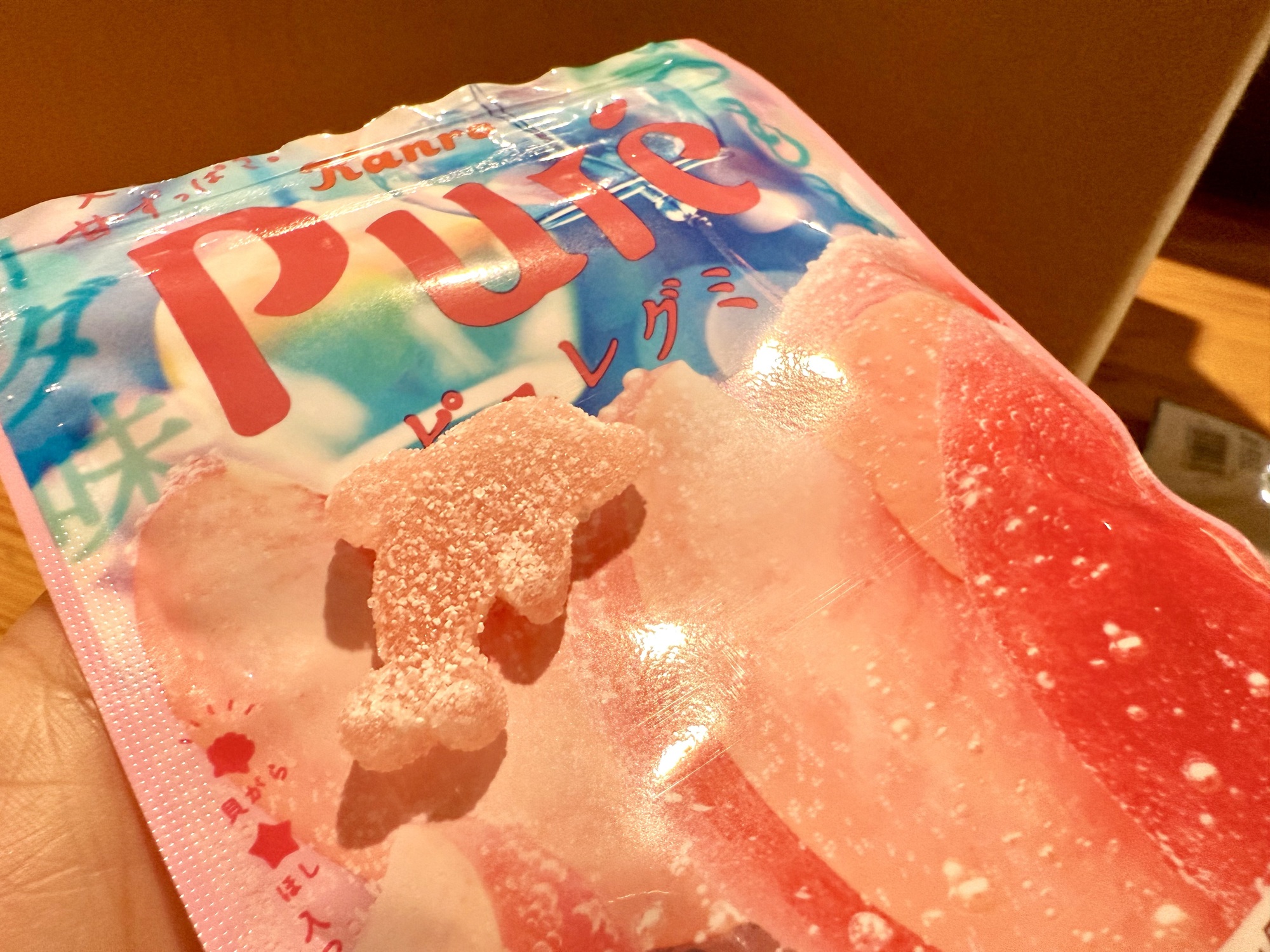 桃味のイルカ
