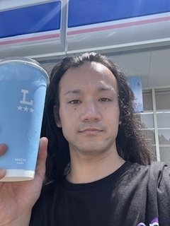 ぷはぁ！(>▽<)／〘[＿]
