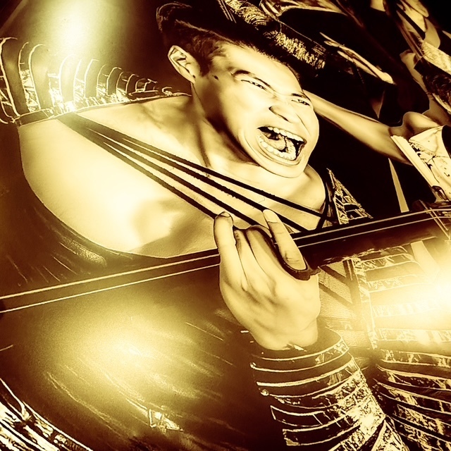 オタケビノスケ。