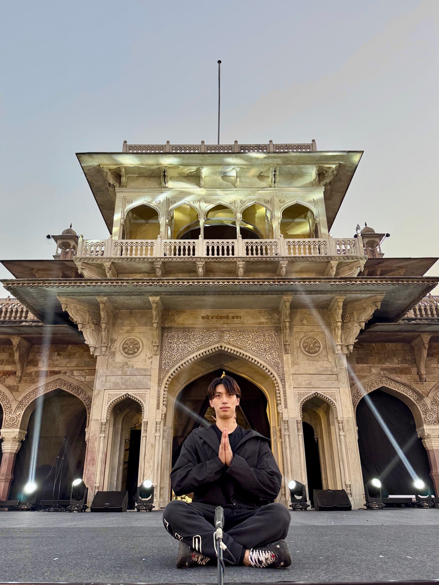 働いてまいります