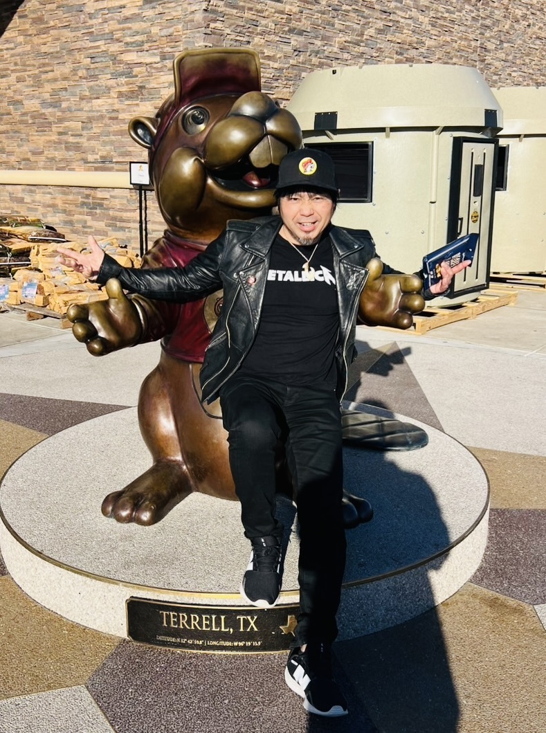 よく見たら・・・