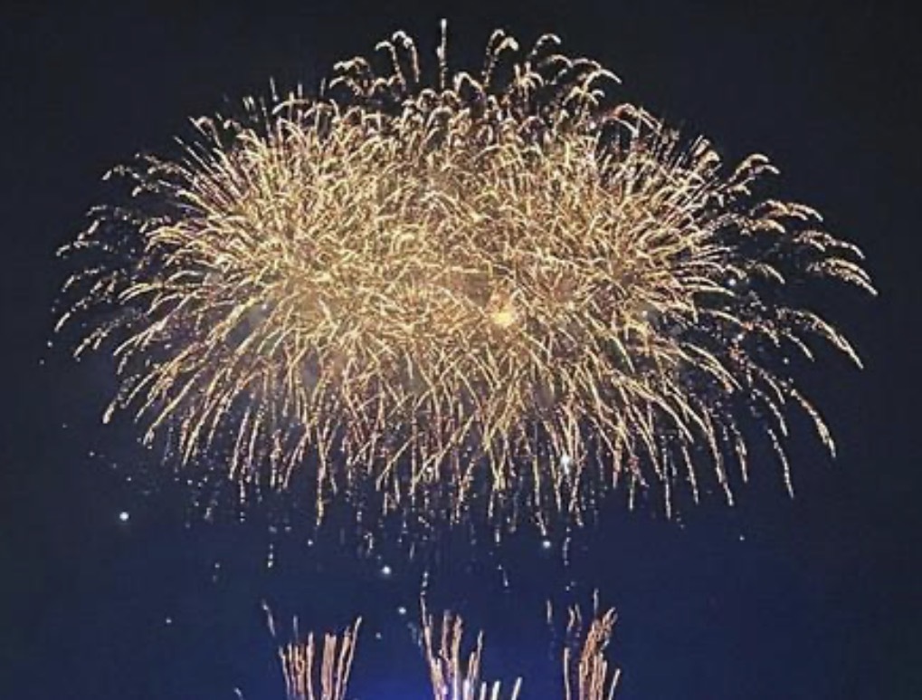 🎇