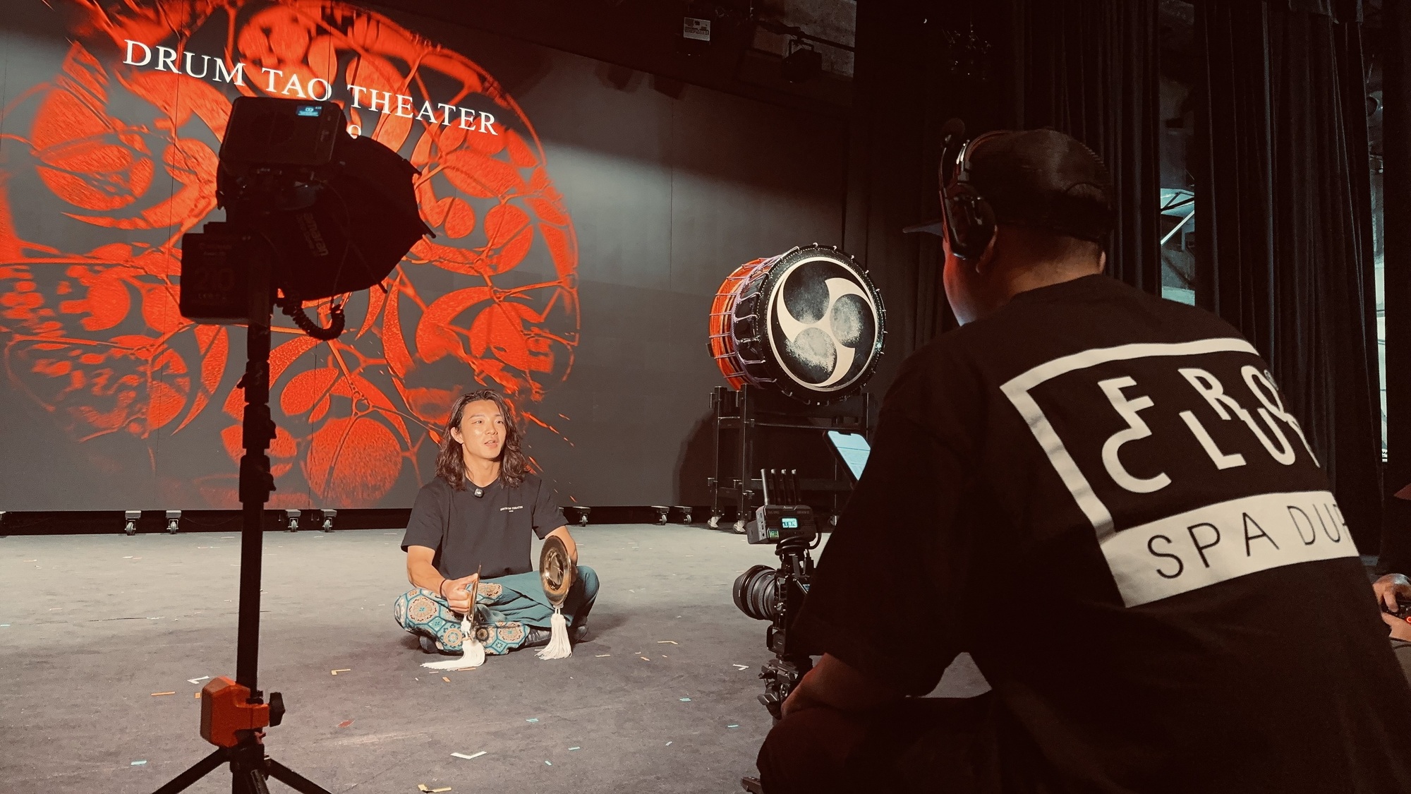 🎥